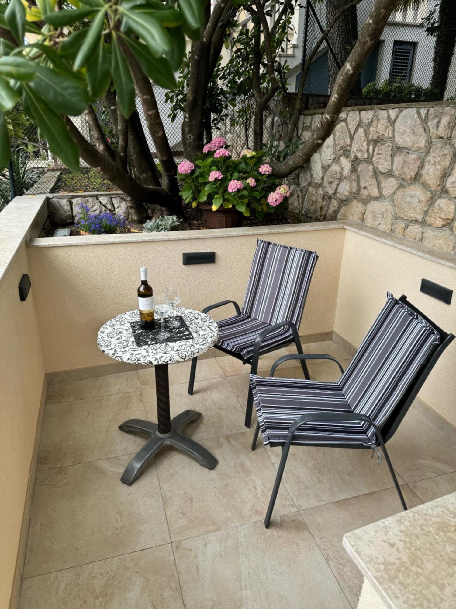 Lory Apartmani Dramalj Εξωτερικό φωτογραφία